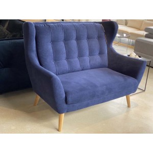 Диван Henry Etap Sofa двомісний на ніжках 144 см