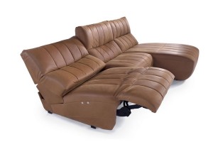 Кутовий диван Camaro Etap Sofa з реклайнерами на електроприводі